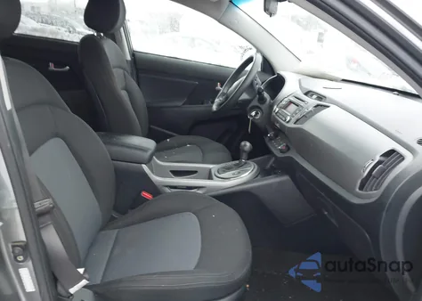 2016 Kia Sportage Lx z USA, uszkodzony, nr VIN KNDPBCACXG7831624